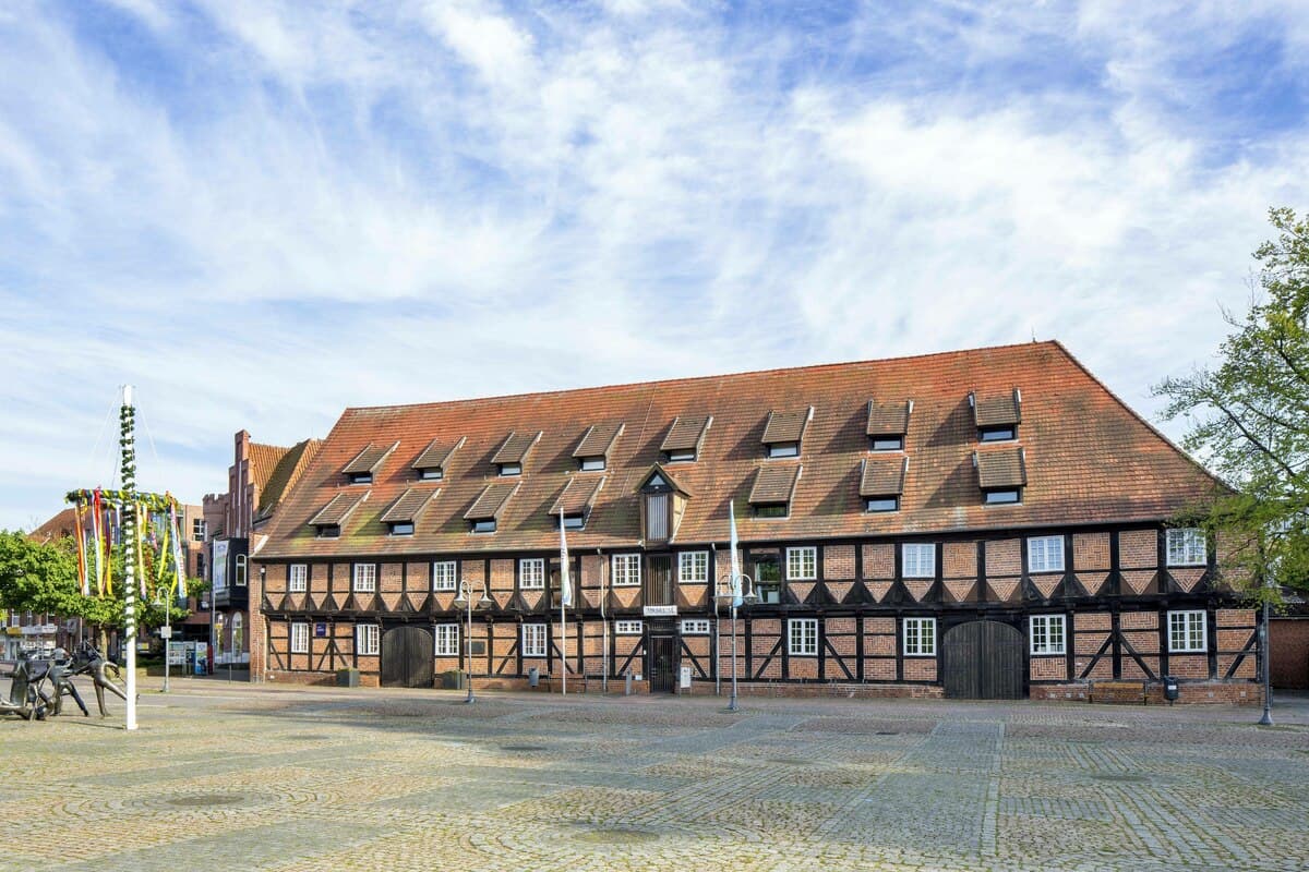 Museum zeigt NS-Kunst ohne kritische Einordnung