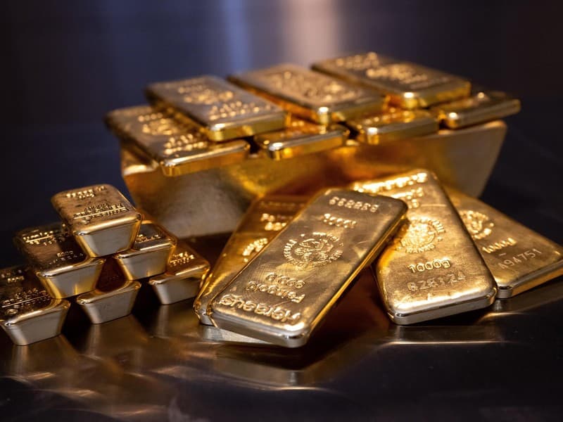 Goldpreis stabilisiert sich nach Rekordhoch bei 4.392 Euro