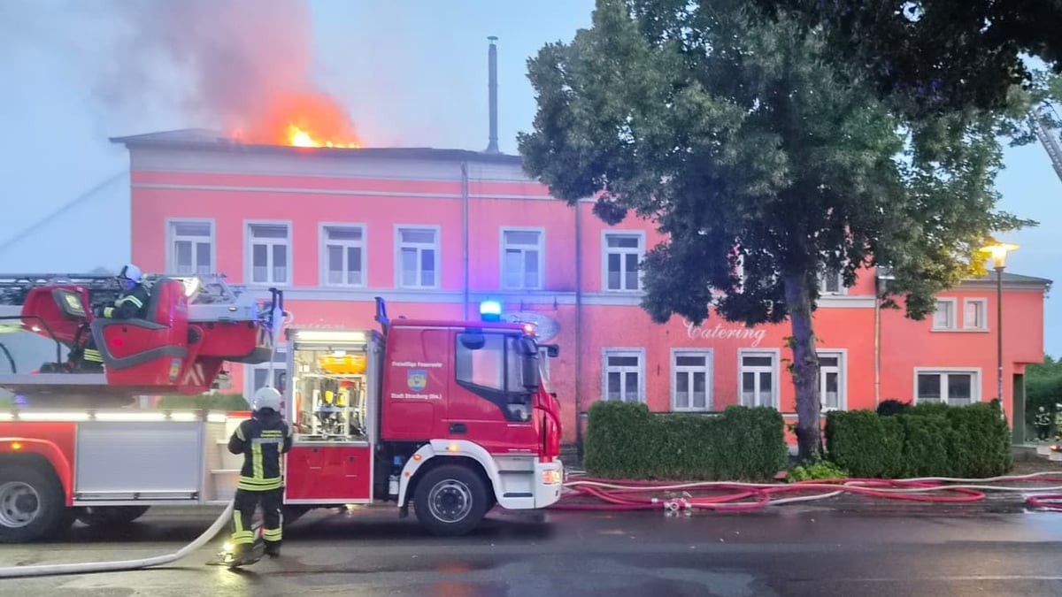 Brand in Strasburg: Pension Zeitlos 2.0 durch Feuer zerstört – Familie im Urlaub