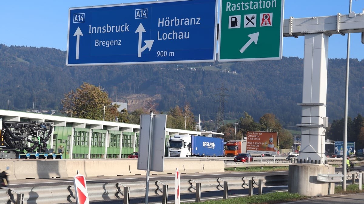 Student schleust syrische Familie: 14 Monate auf Bewährung